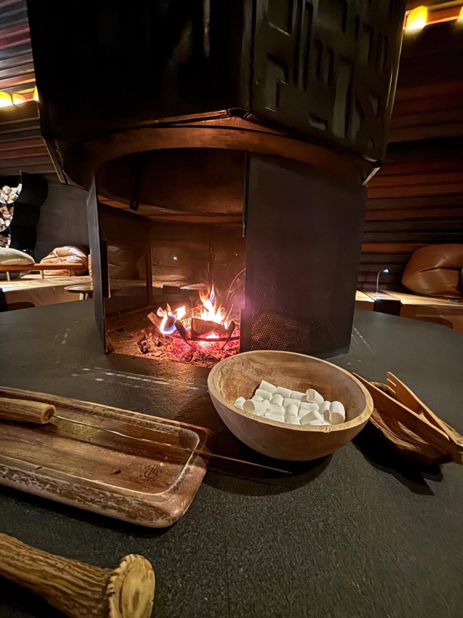 Отель Niseko Konbu Onsen Tsuruga Moku-No-Sho Экстерьер фото