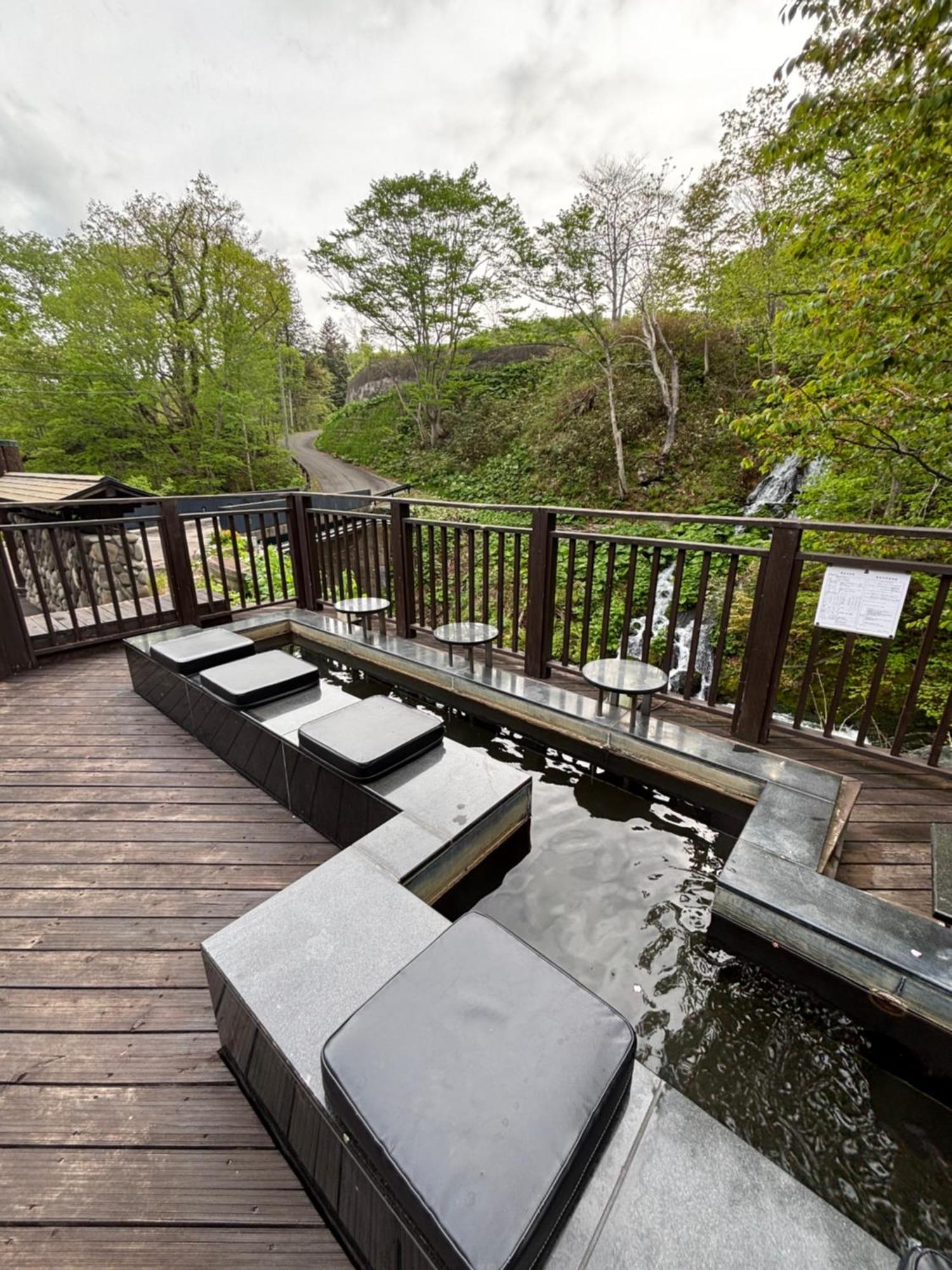 Отель Niseko Konbu Onsen Tsuruga Moku-No-Sho Экстерьер фото